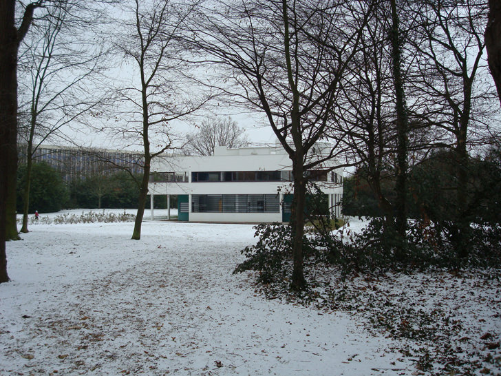 Villa Savoye Le Corbousier